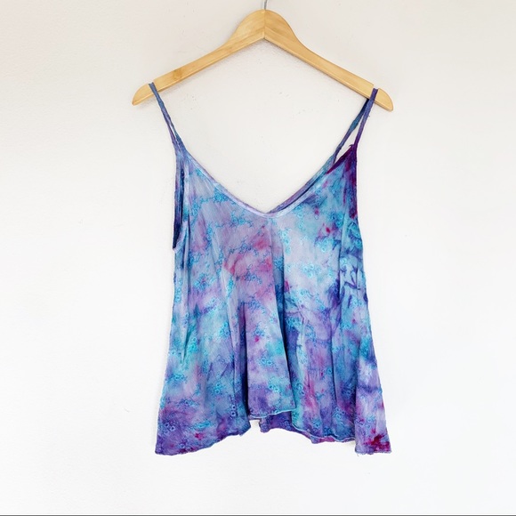 Urban Episode Custom Tie Dye Embroidered Tank - Picture 6 of 6